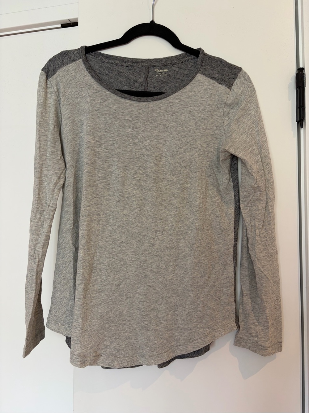 Madewell Women’s Long Sleeve Crewneck Top - Light Gray